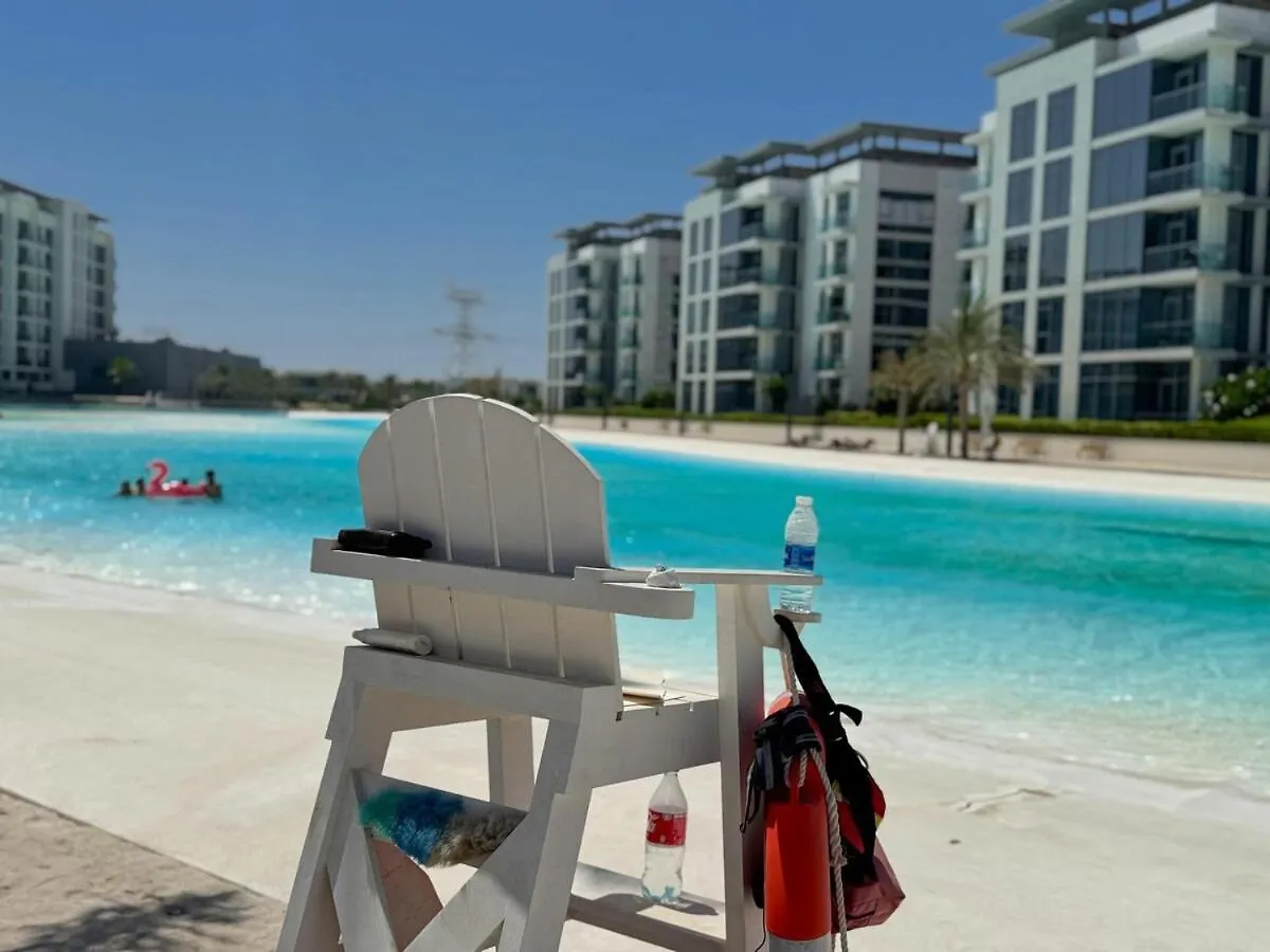 Stunning Central 2Br Lagoon View & Private Beach Dubaj Zjednoczone Emiraty Arabskie