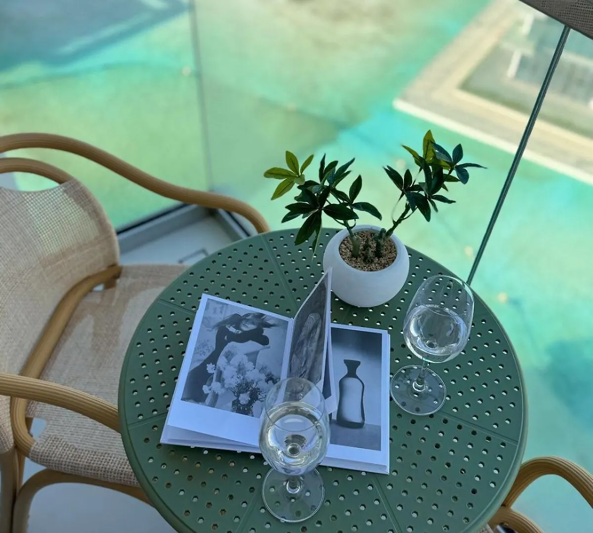 Stunning Central 2Br Lagoon View & Private Beach Dubai 0*,  United Arab Emirates